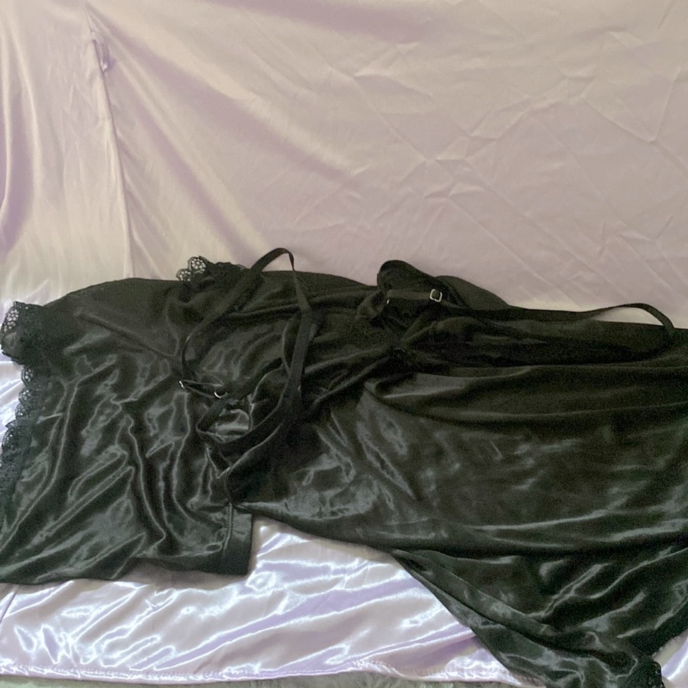 Ladies Black 2,piece camisole nightgown, get your night started.